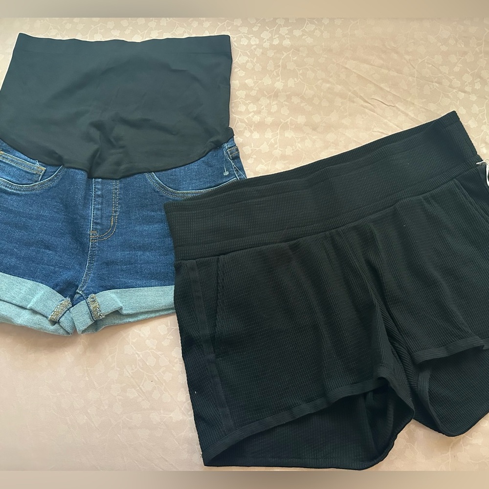 🆕 2 Maternity Shorts